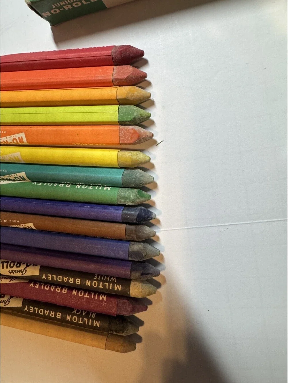 6 Box Milton Bradley TruTone No Roll 16 Crayons 952 Vintage